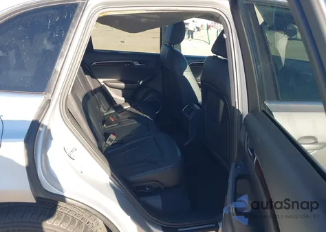 2011 Audi Q5 3.2 Premium Plus из США, поврежденный, VIN WA1DKAFP1BA111623